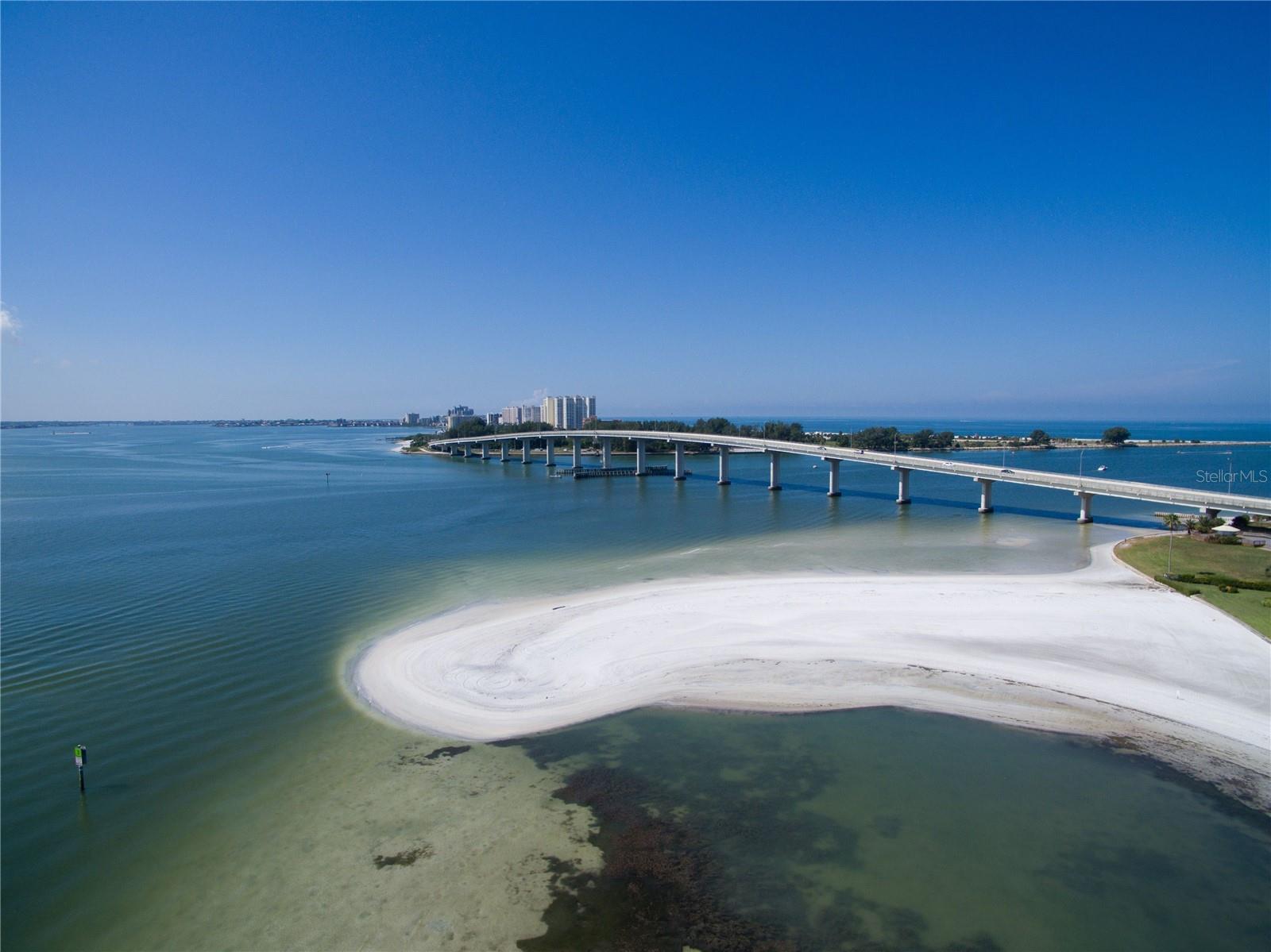 851 BAYWAY BLVD #806, CLEARWATER BEACH, FL, 33767