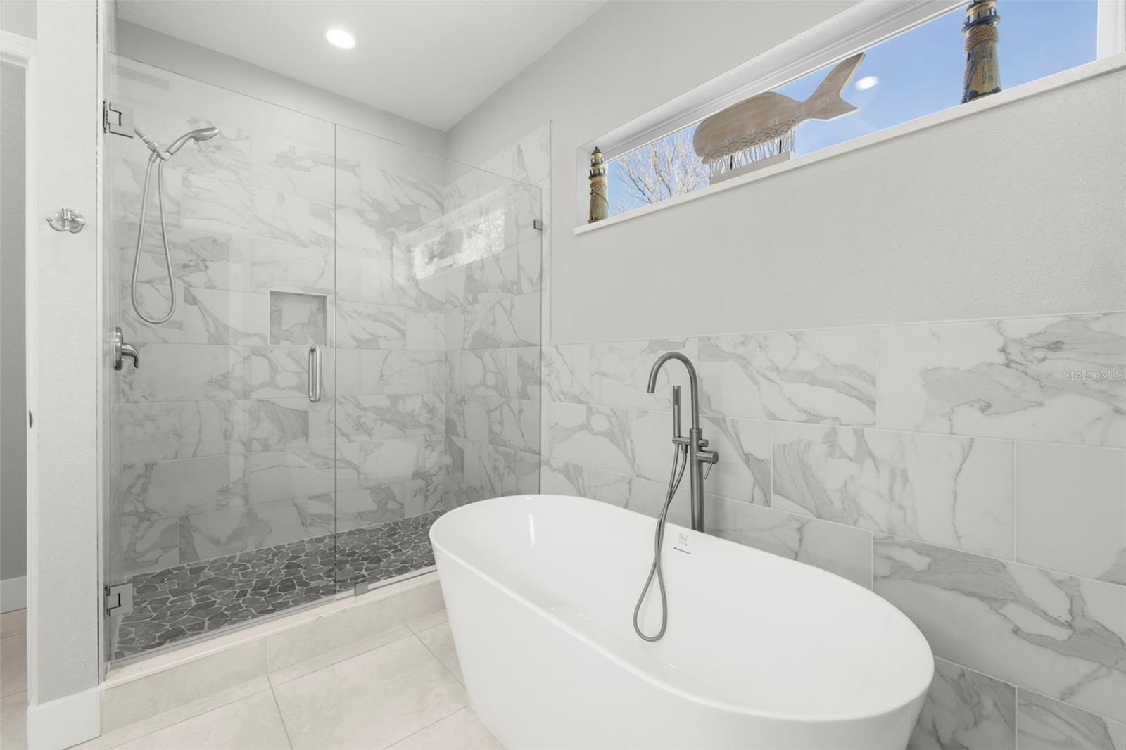 501 FLORIDA CIR N, APOLLO BEACH, FL, 33572