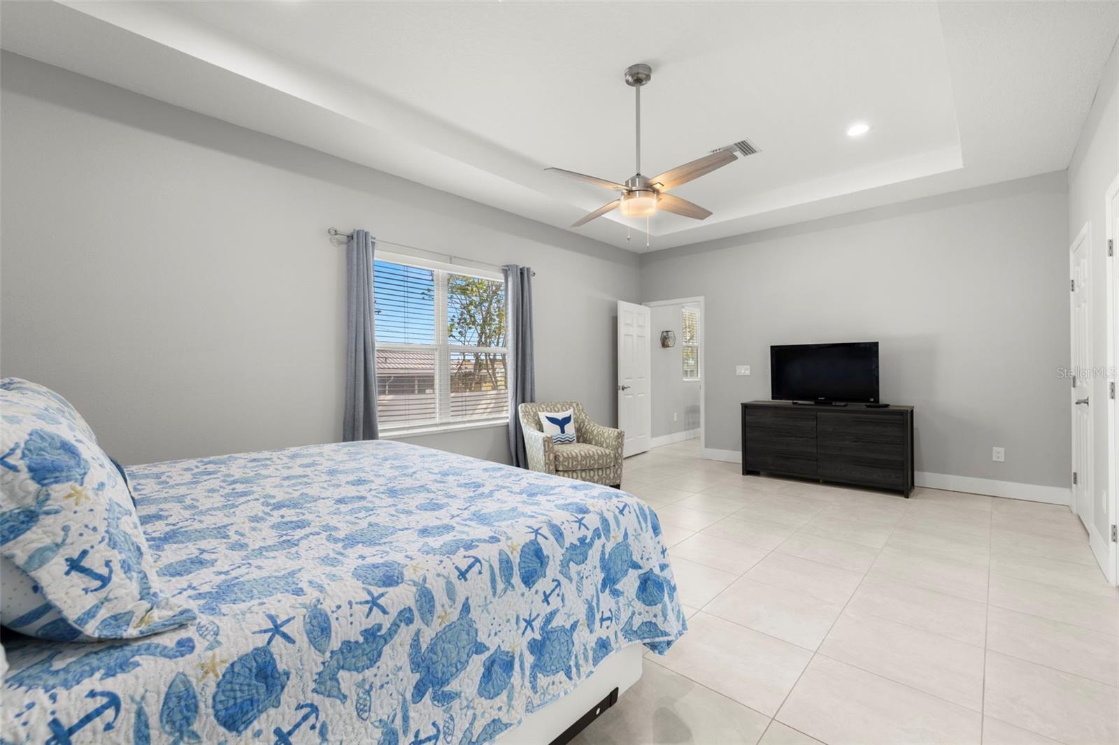 501 FLORIDA CIR N, APOLLO BEACH, FL, 33572