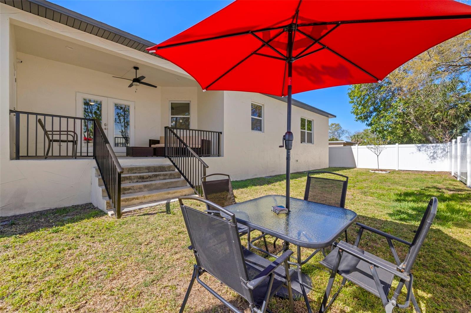 501 FLORIDA CIR N, APOLLO BEACH, FL, 33572