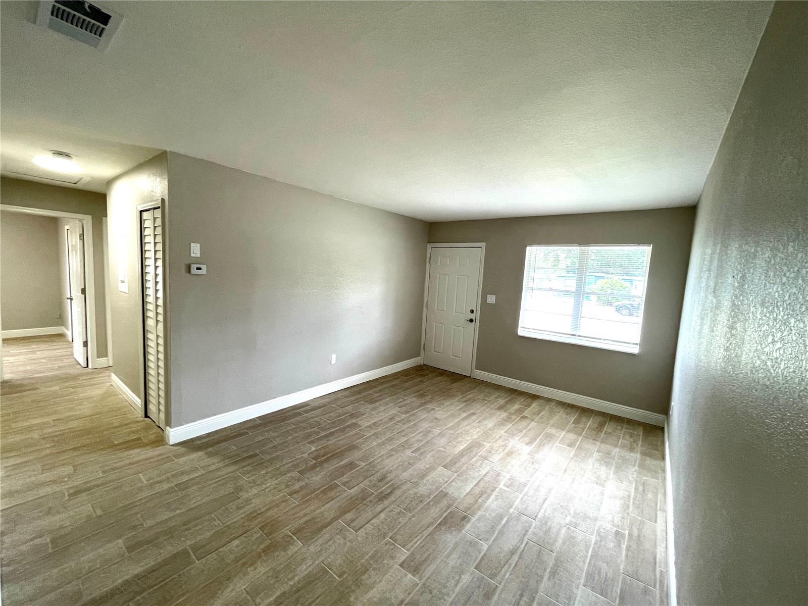 8310 CROTON AVE, TAMPA, FL, 33619