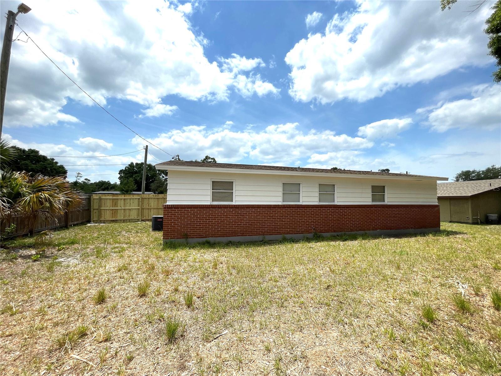 8310 CROTON AVE, TAMPA, FL, 33619