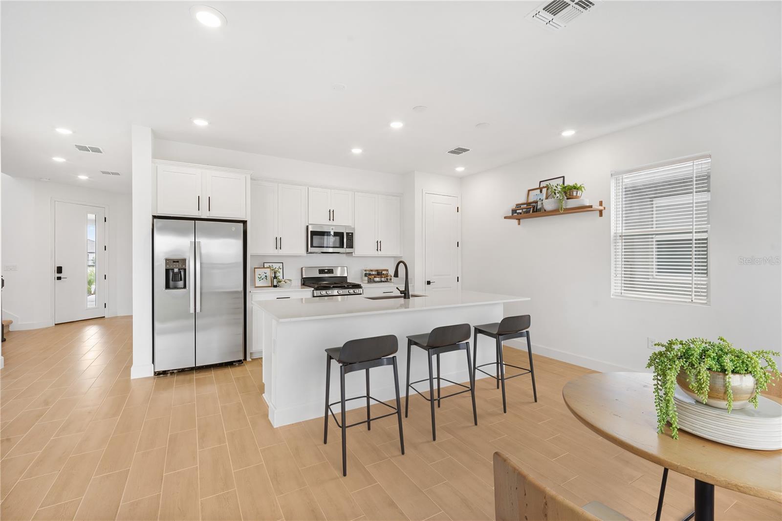 6026 JENSEN VIEW AVE, APOLLO BEACH, FL, 33572