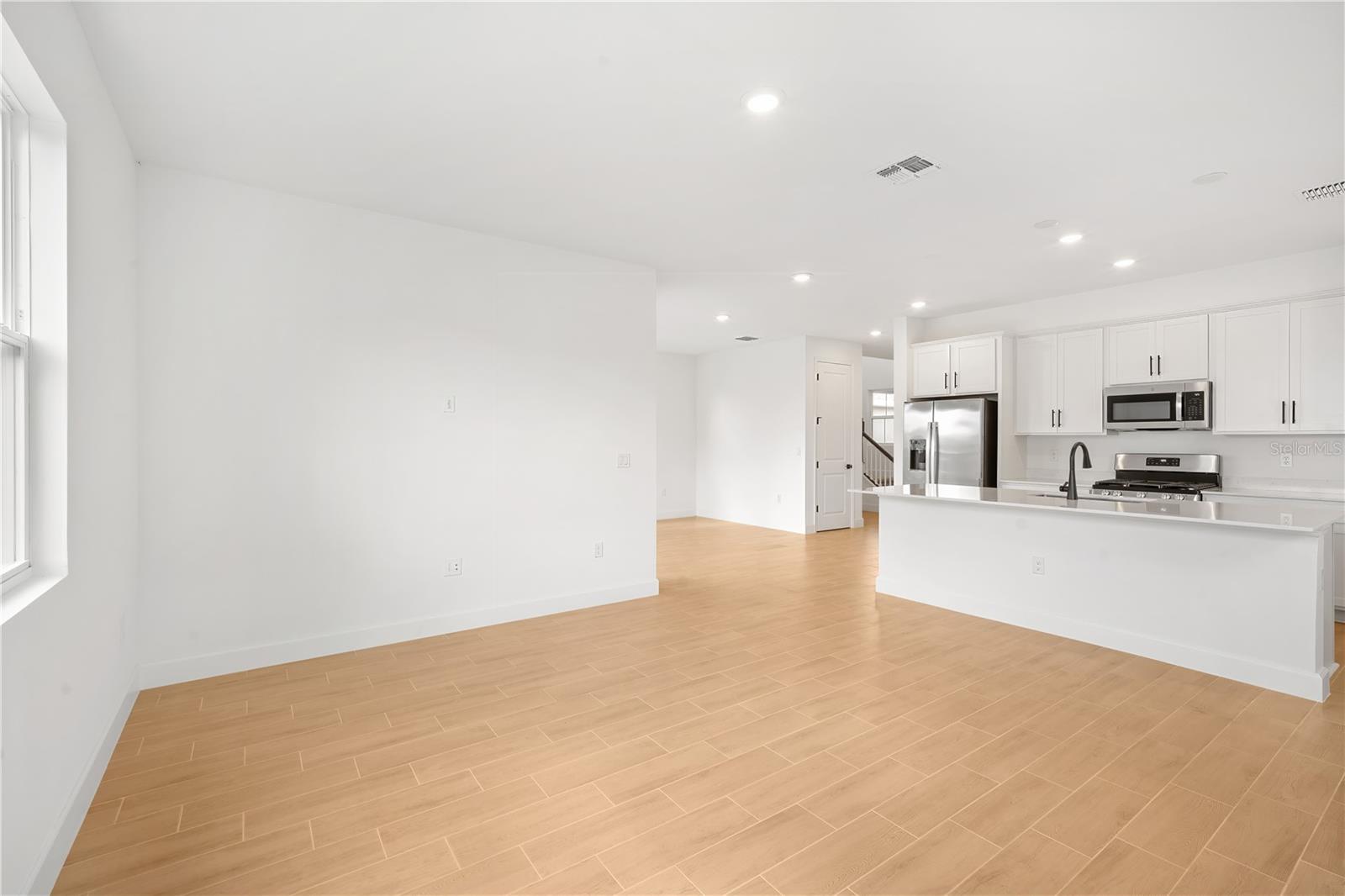 6026 JENSEN VIEW AVE, APOLLO BEACH, FL, 33572