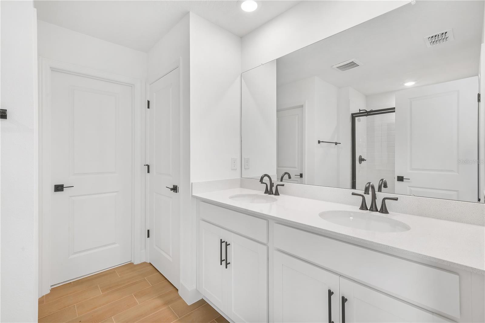 6026 JENSEN VIEW AVE, APOLLO BEACH, FL, 33572