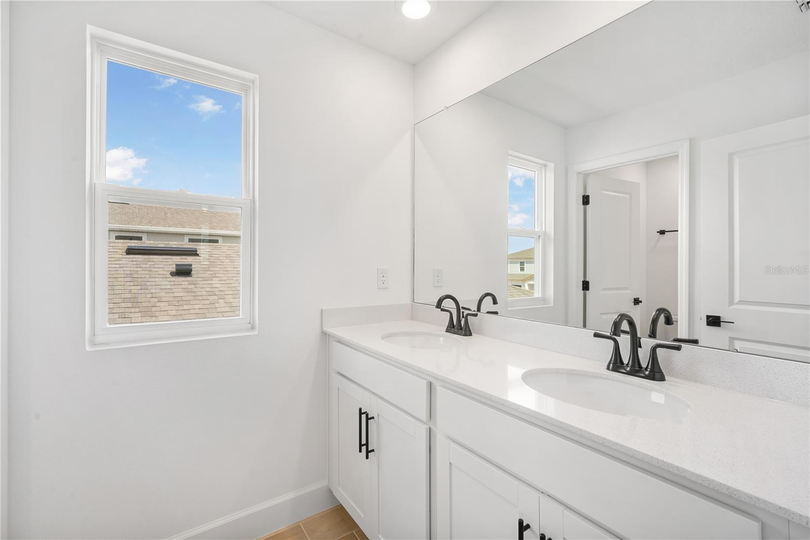 6026 JENSEN VIEW AVE, APOLLO BEACH, FL, 33572