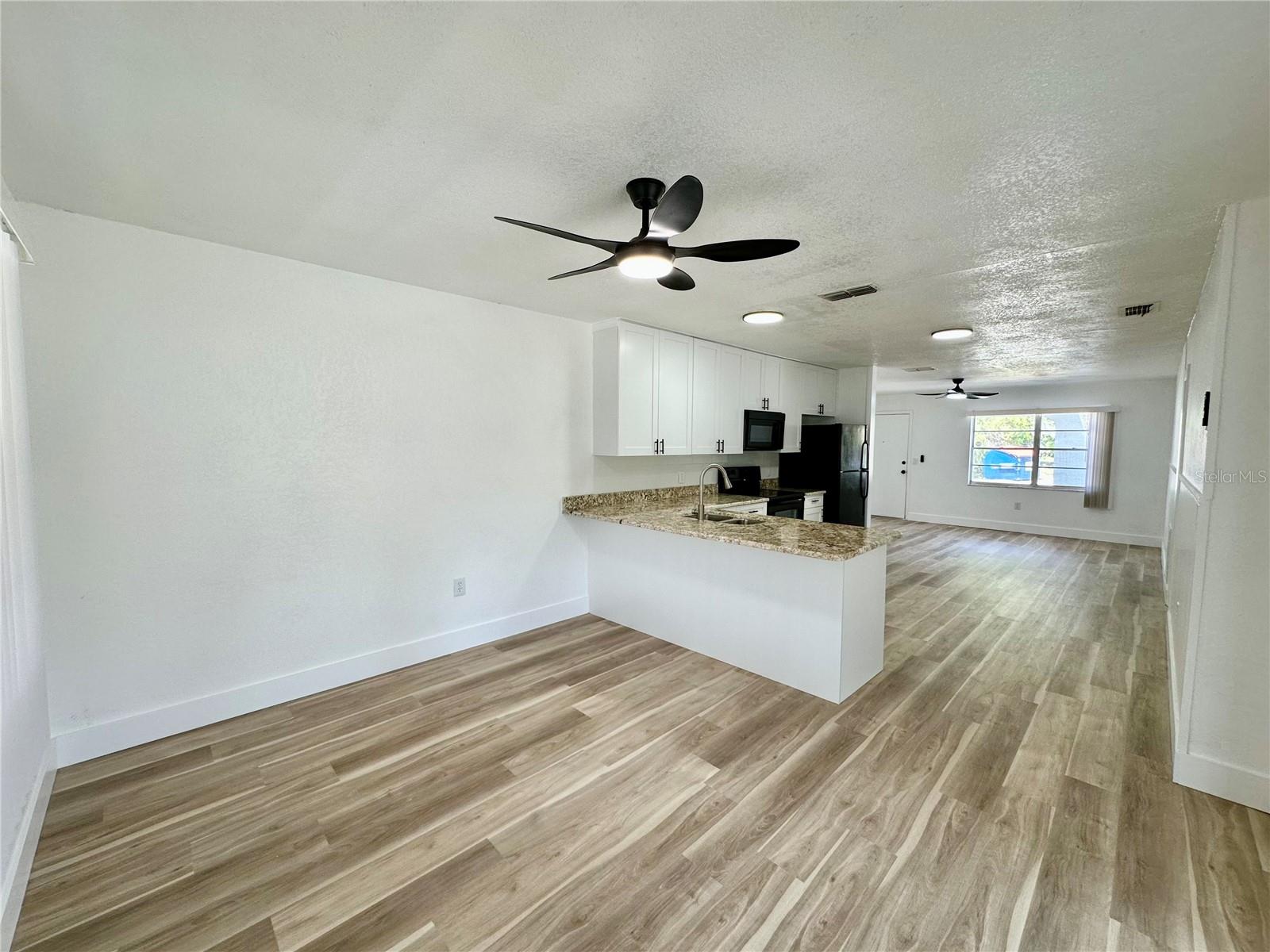 9230 WOOD DR, HUDSON, FL, 34667