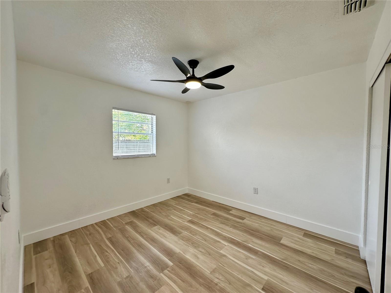 9230 WOOD DR, HUDSON, FL, 34667