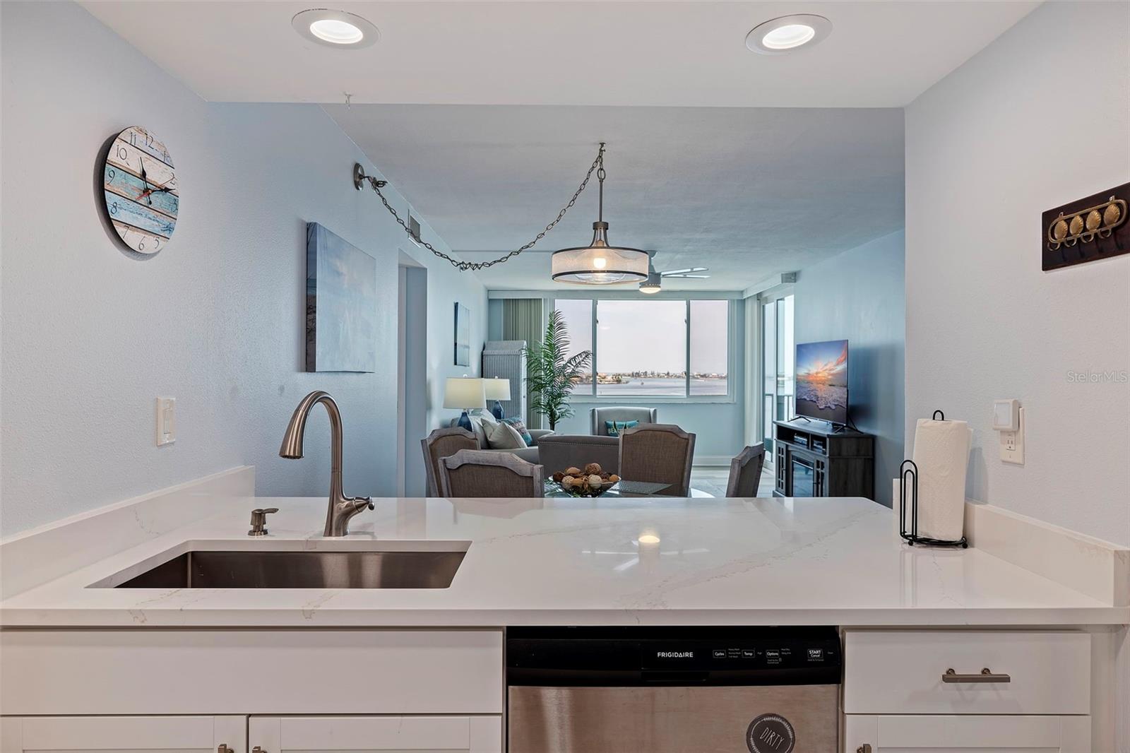 6287 BAHIA DEL MAR CIR #801, ST PETERSBURG, FL, 33715