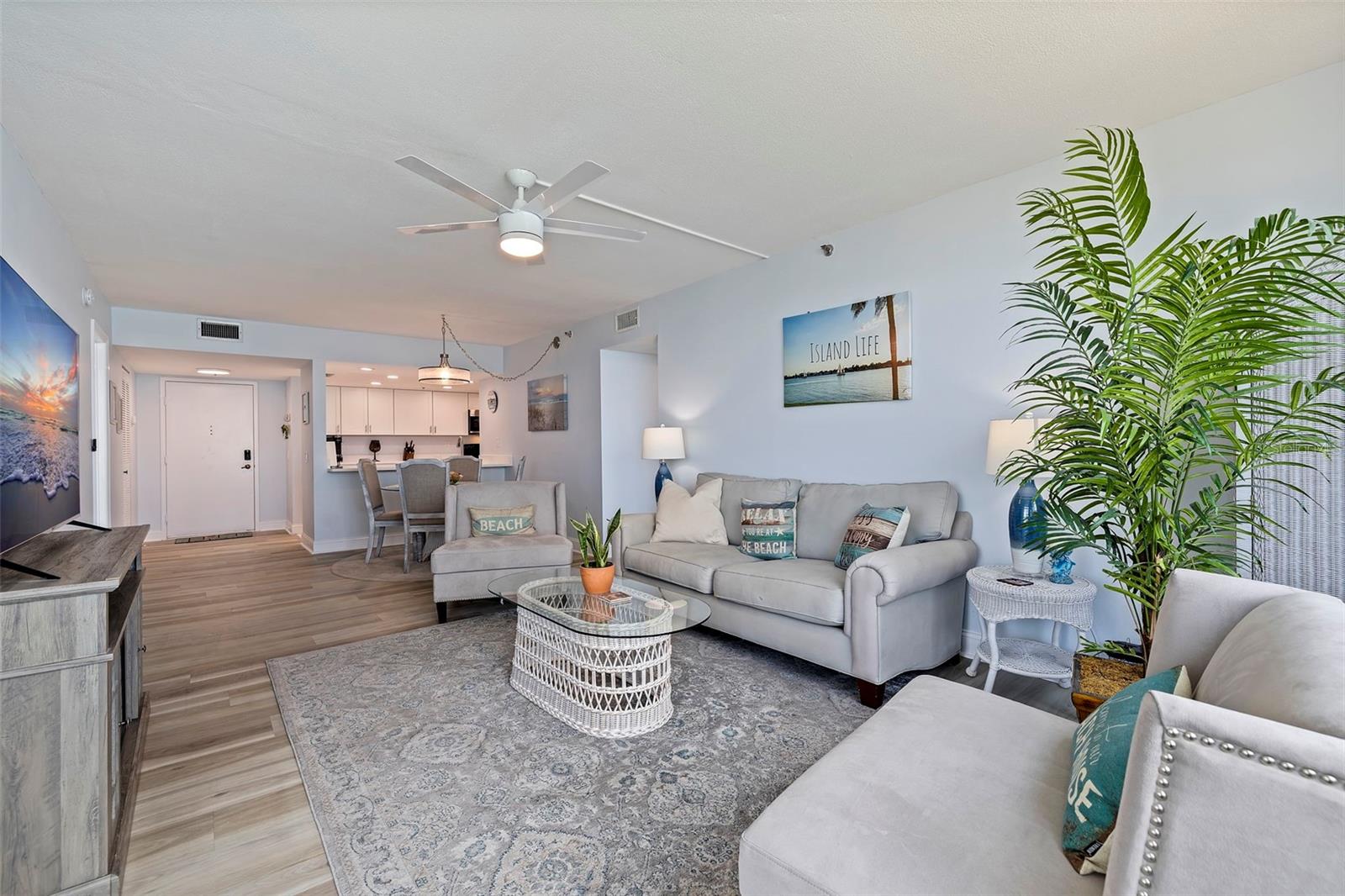 6287 BAHIA DEL MAR CIR #801, ST PETERSBURG, FL, 33715