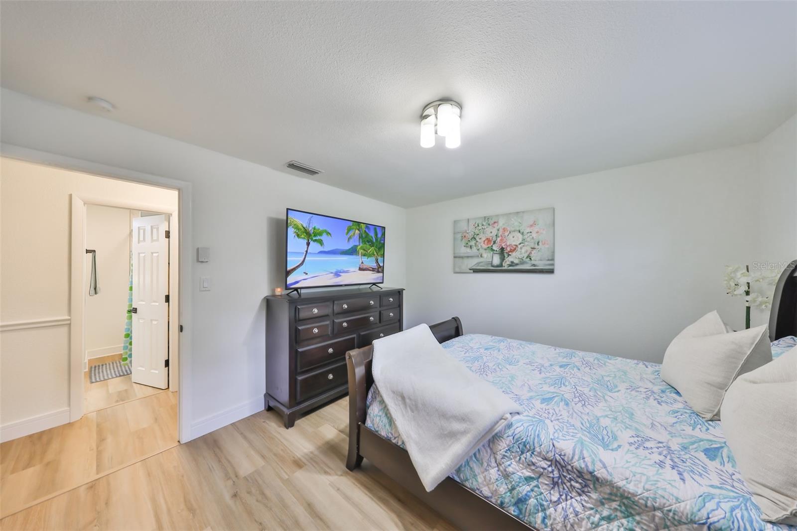 4130 N ALBANY AVE, TAMPA, FL, 33607