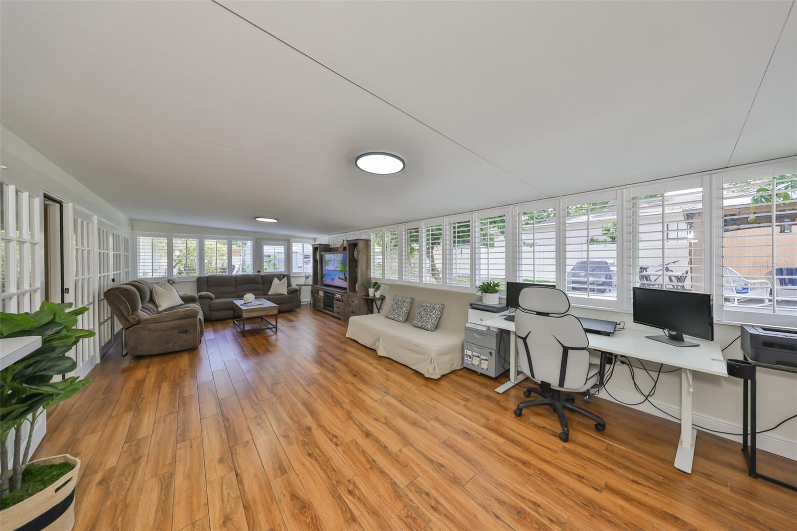 4130 N ALBANY AVE, TAMPA, FL, 33607