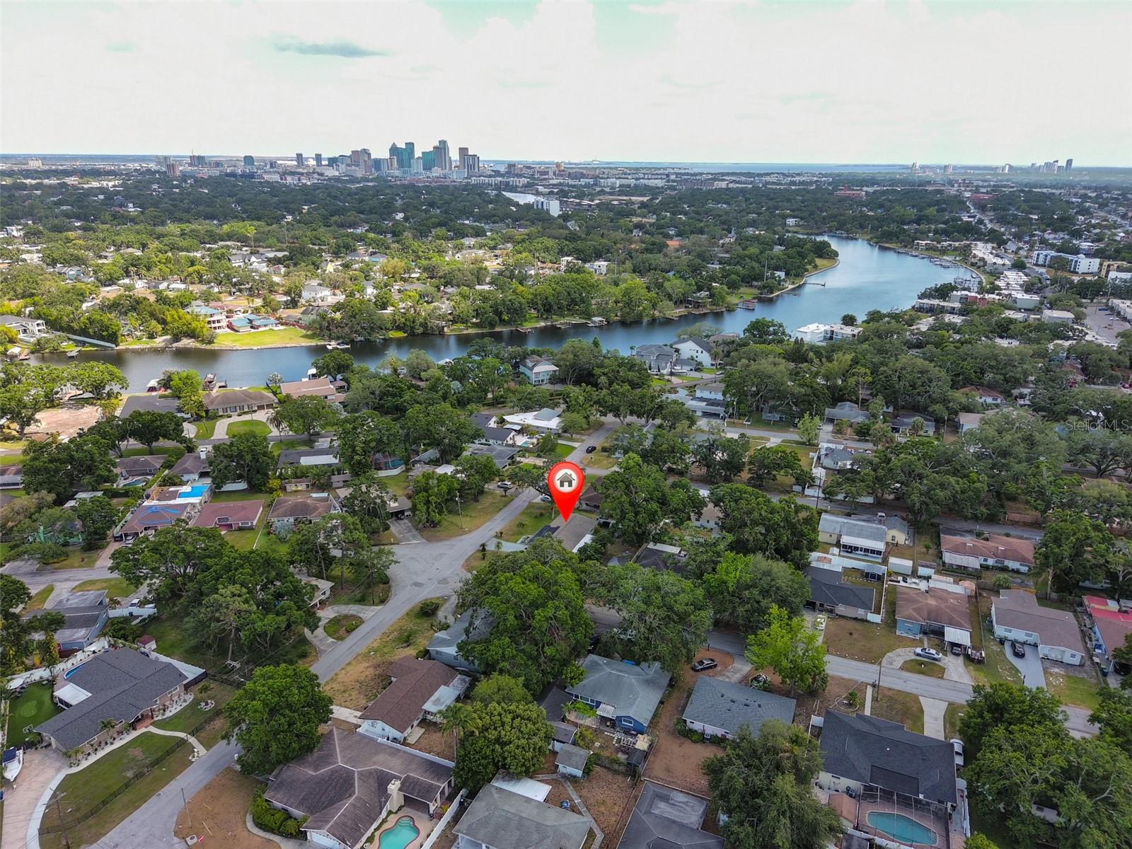 4130 N ALBANY AVE, TAMPA, FL, 33607