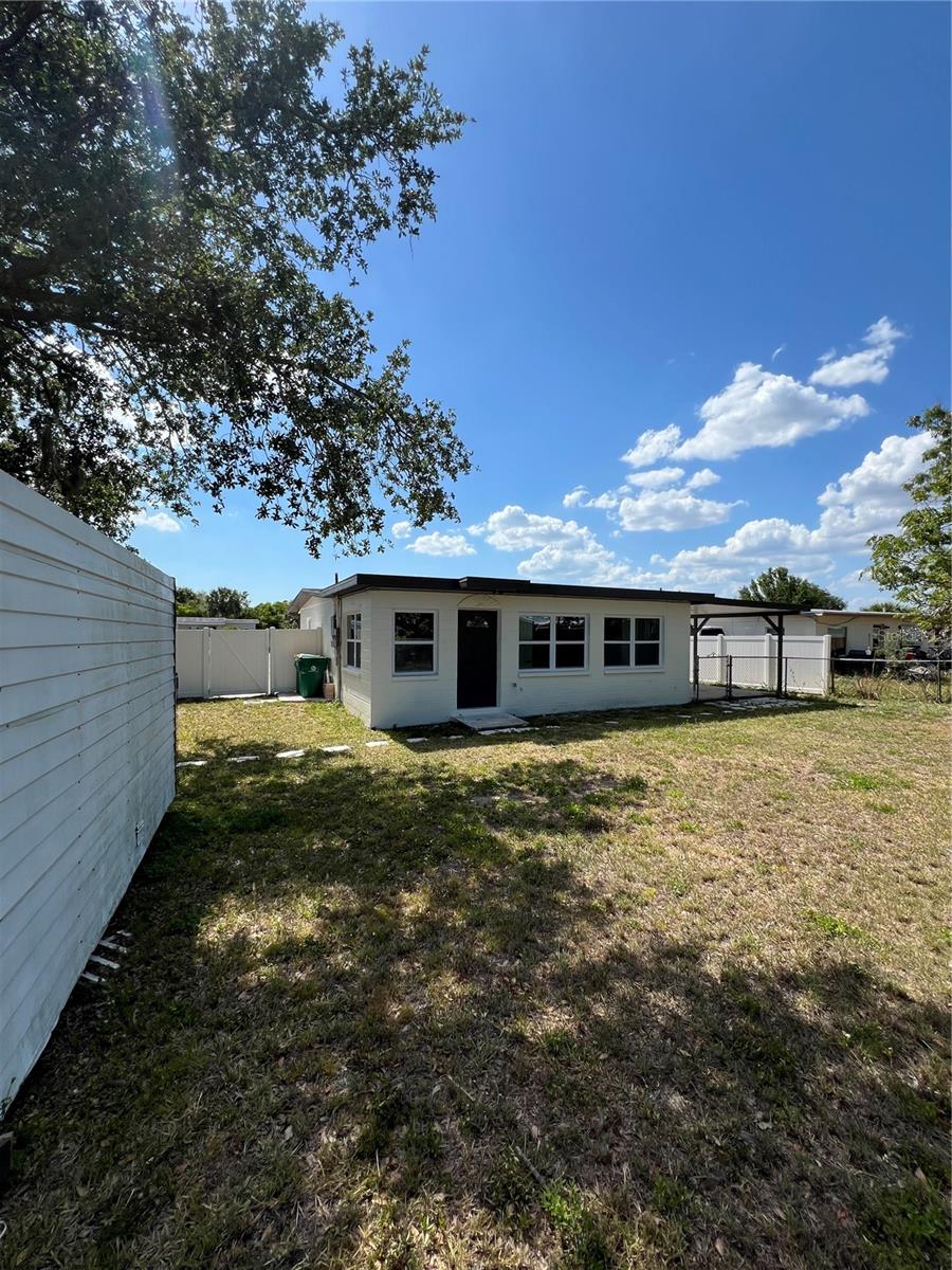 2304 EDNOR ST, PORT CHARLOTTE, FL, 33952