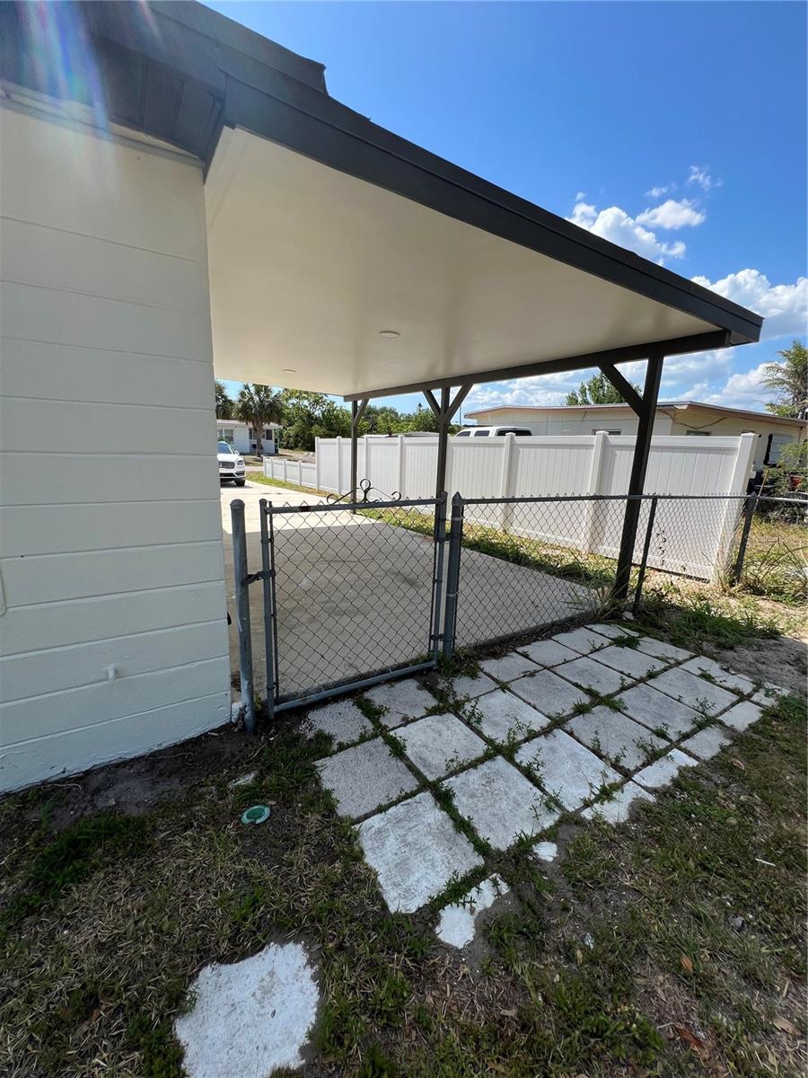 2304 EDNOR ST, PORT CHARLOTTE, FL, 33952