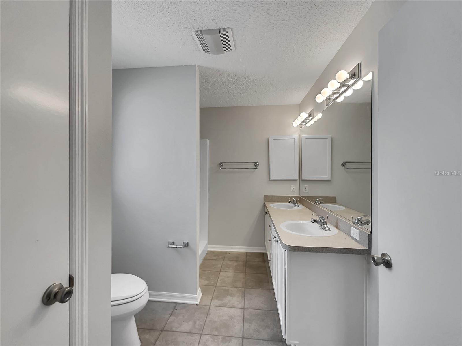 2708 LA POSADA DR, THE VILLAGES, FL, 32162