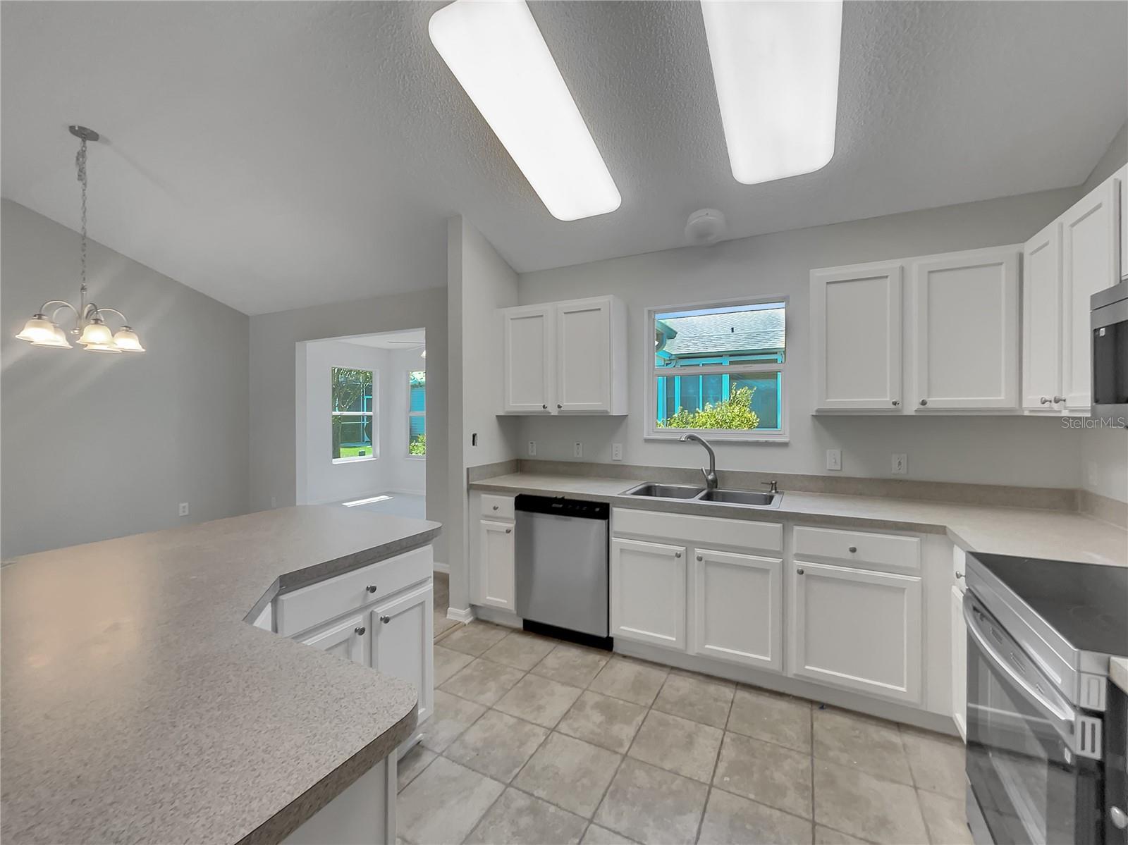 2708 LA POSADA DR, THE VILLAGES, FL, 32162