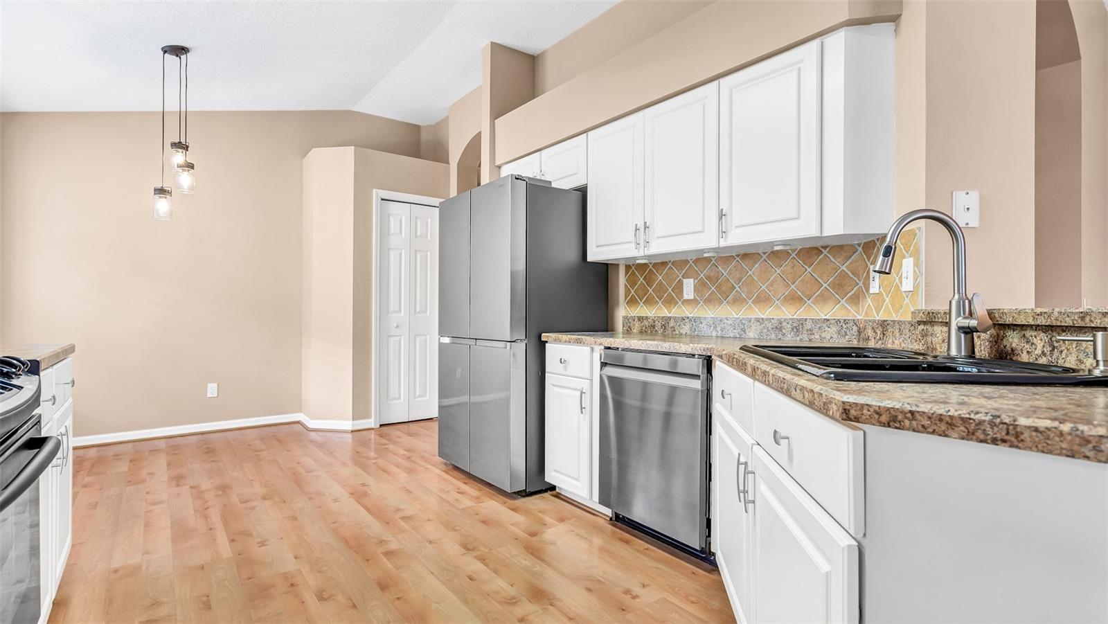 9918 HARTWELL BRIDGE CIR, TAMPA, FL, 33626