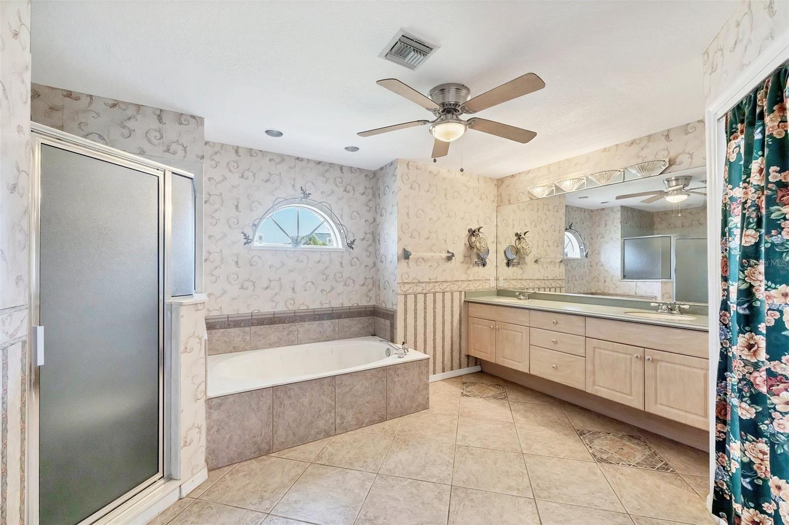 12445 KROME AVE, PORT CHARLOTTE, FL, 33981