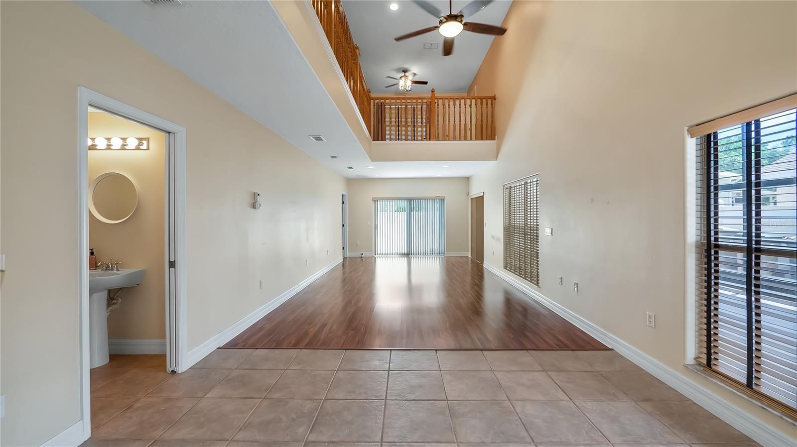 16608 W CITRUS PKWY, CLERMONT, FL, 34714