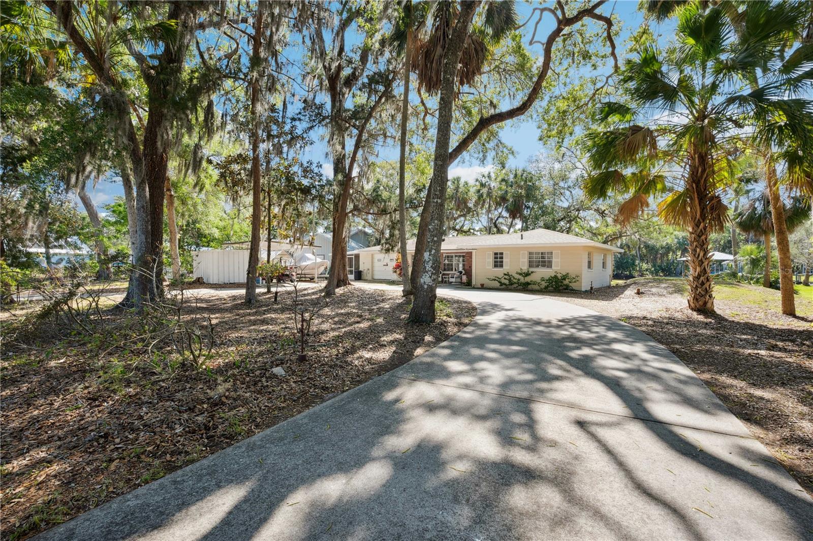 6139 S ROYAL DR, HOMOSASSA, FL, 34448