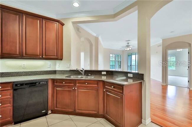 11565 MIZZON DR #828, WINDERMERE, FL, 34786