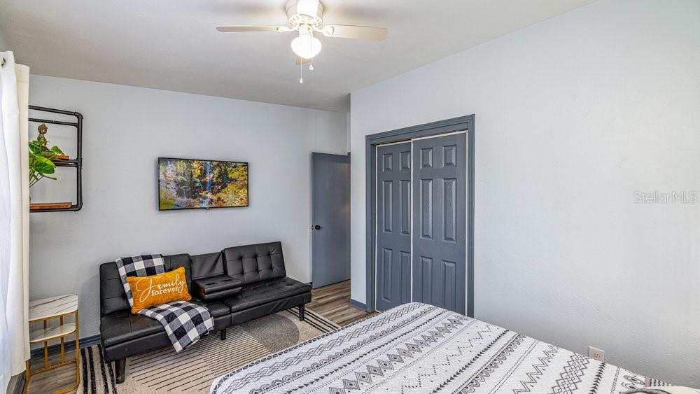 1406 CONWAY RD, ORLANDO, FL, 32812