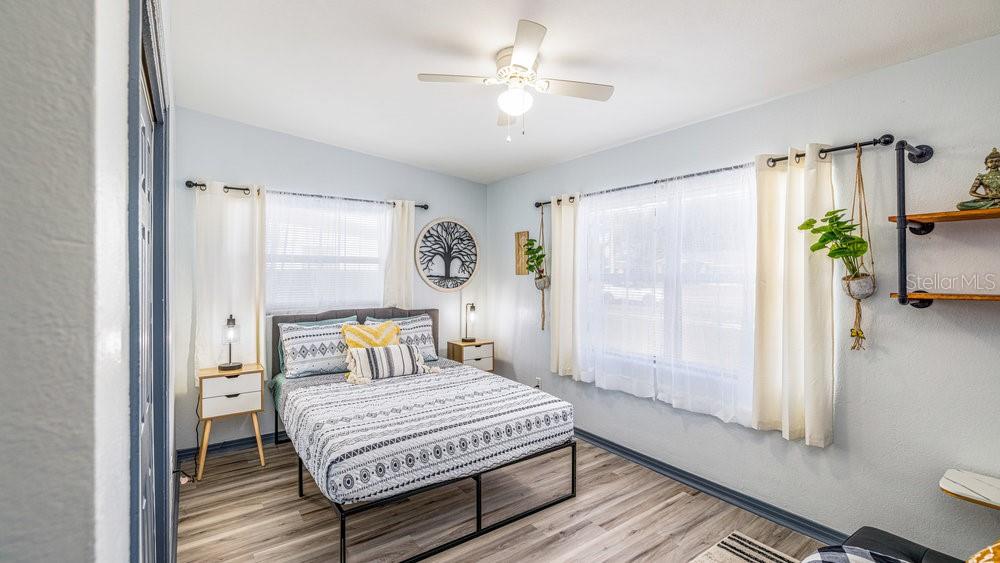 1406 CONWAY RD, ORLANDO, FL, 32812