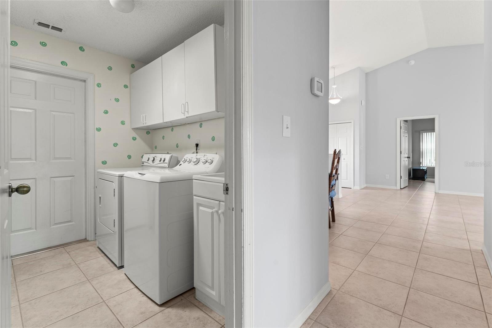 25316 CRESTWATER DR, LEESBURG, FL, 34748