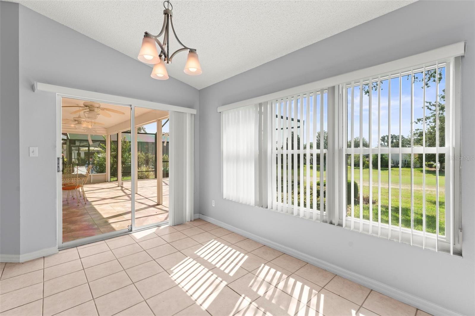 25316 CRESTWATER DR, LEESBURG, FL, 34748