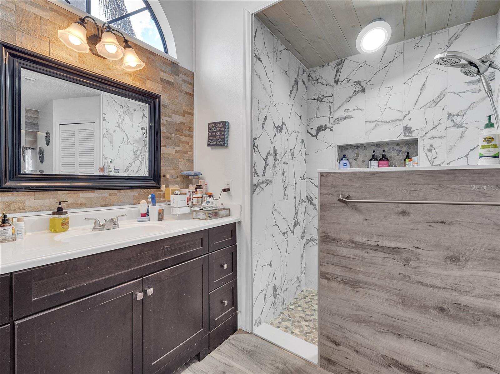 2317 CLEARWATER DR, DELTONA, FL, 32738