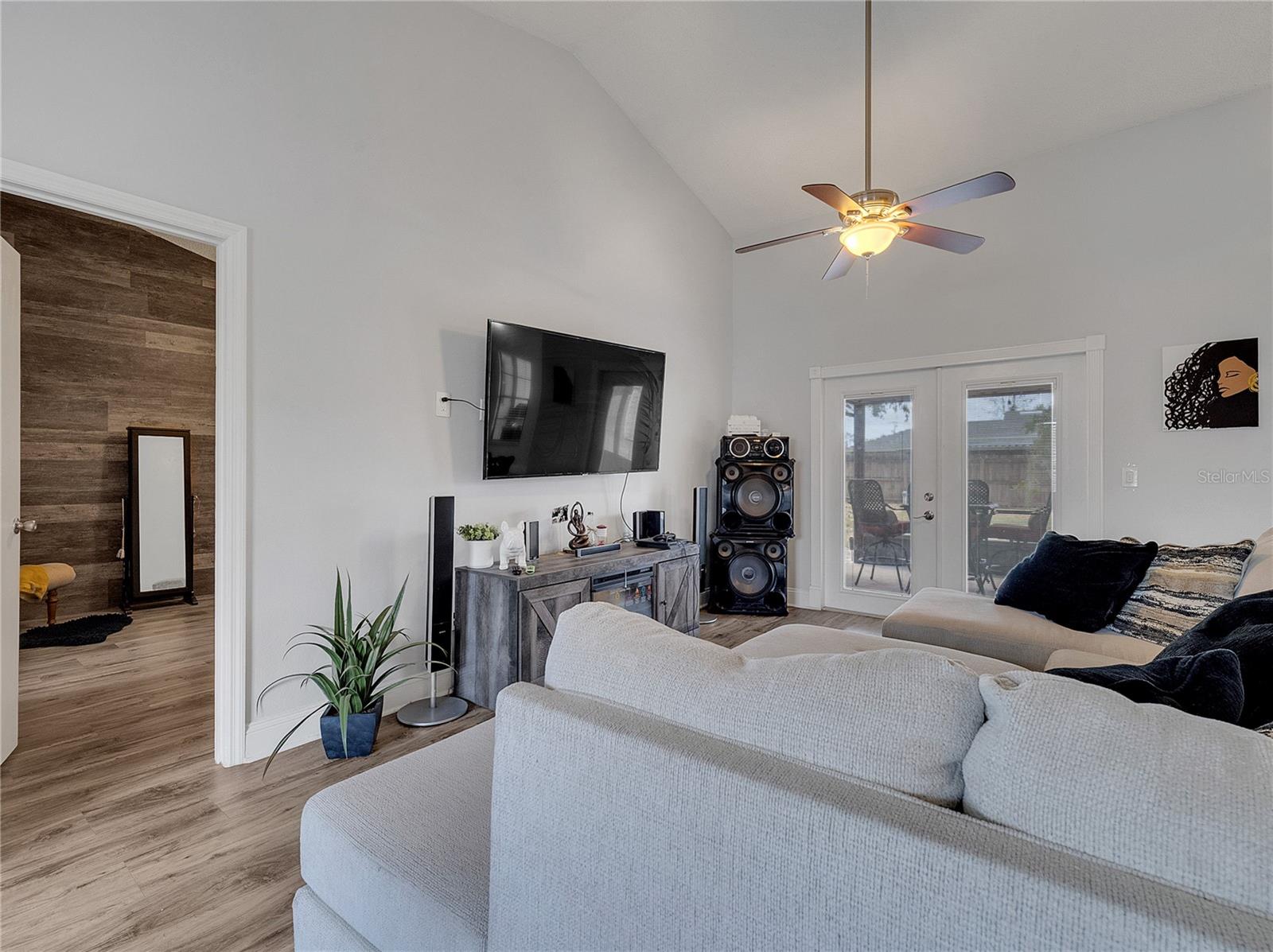 2317 CLEARWATER DR, DELTONA, FL, 32738