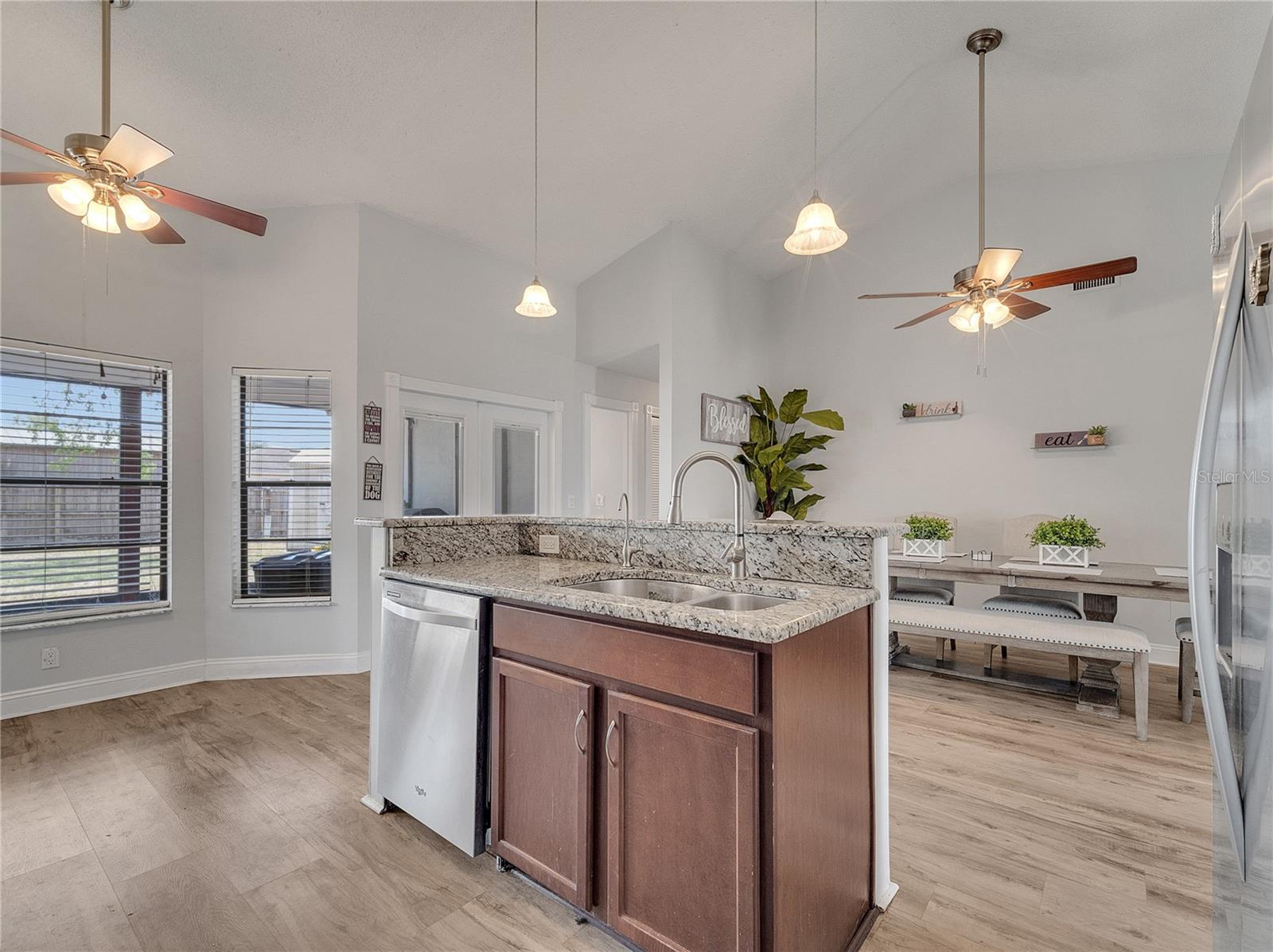 2317 CLEARWATER DR, DELTONA, FL, 32738