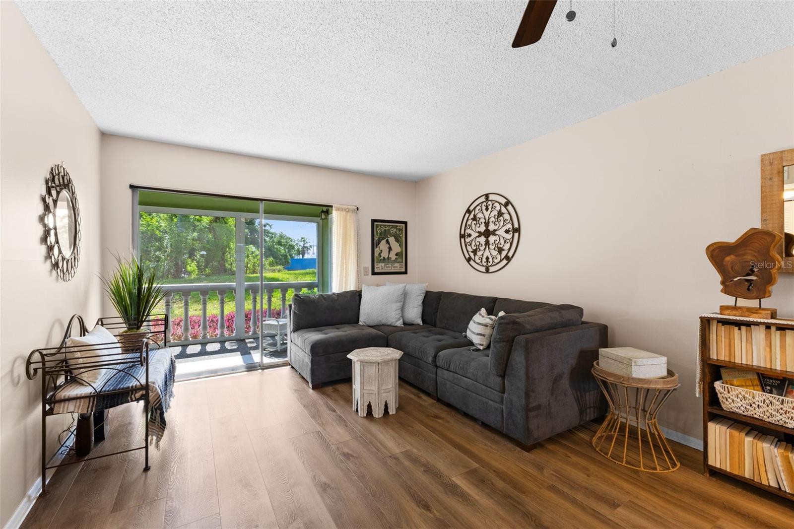 TB8381256 Property Photo