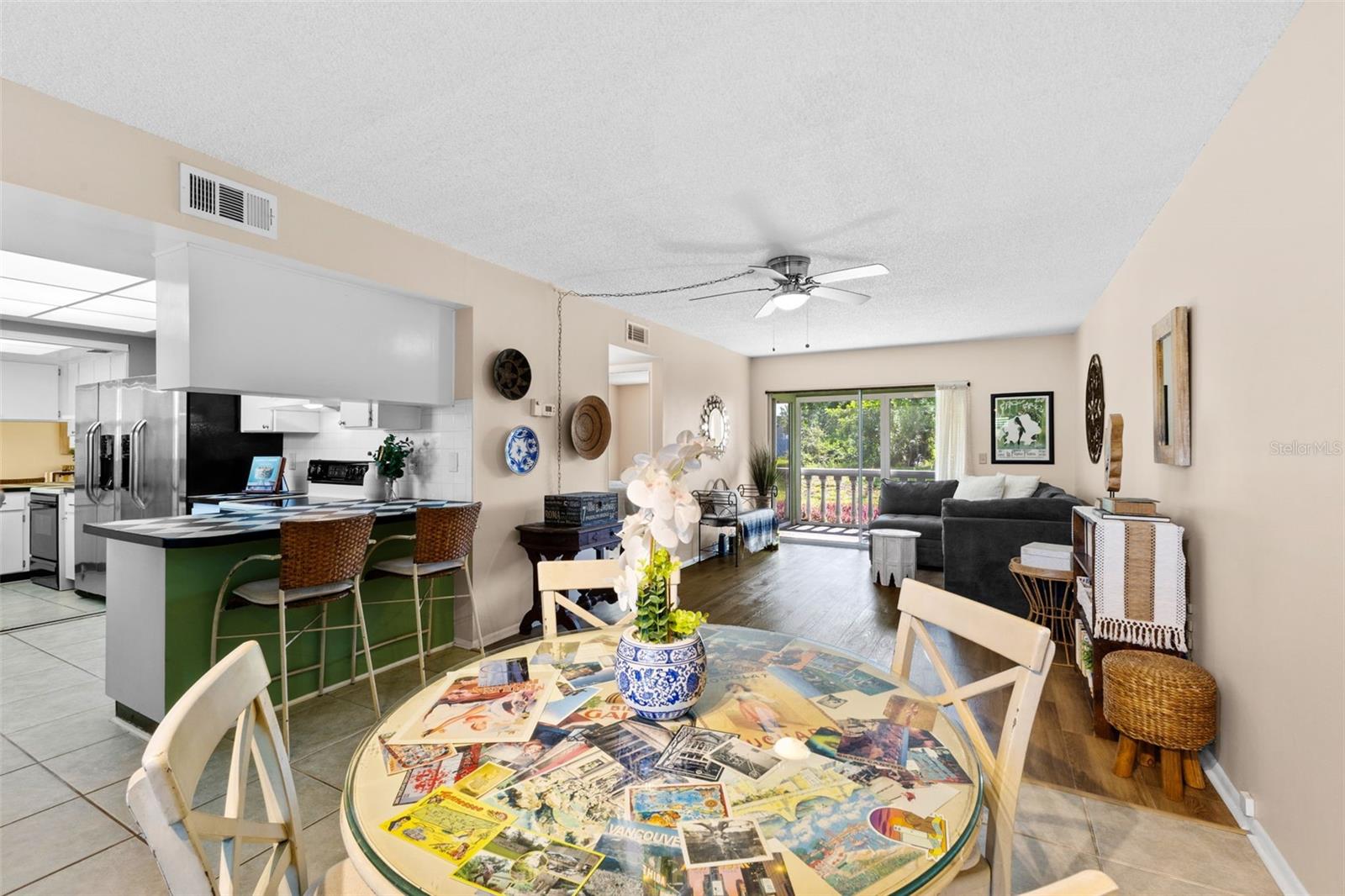 TB8381256 Property Photo