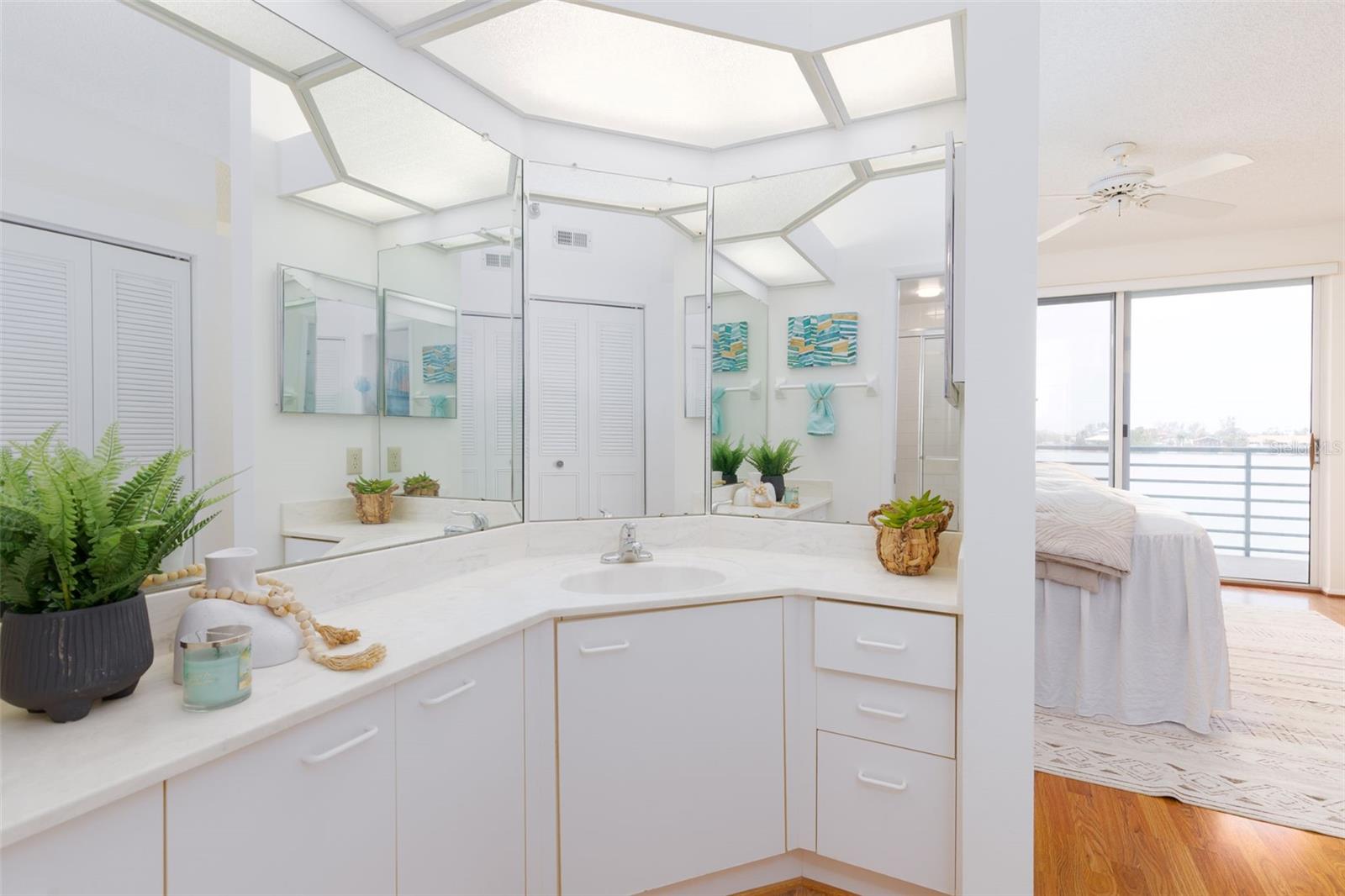 8000 SAILBOAT KEY BLVD S #202, ST PETE BEACH, FL, 33707