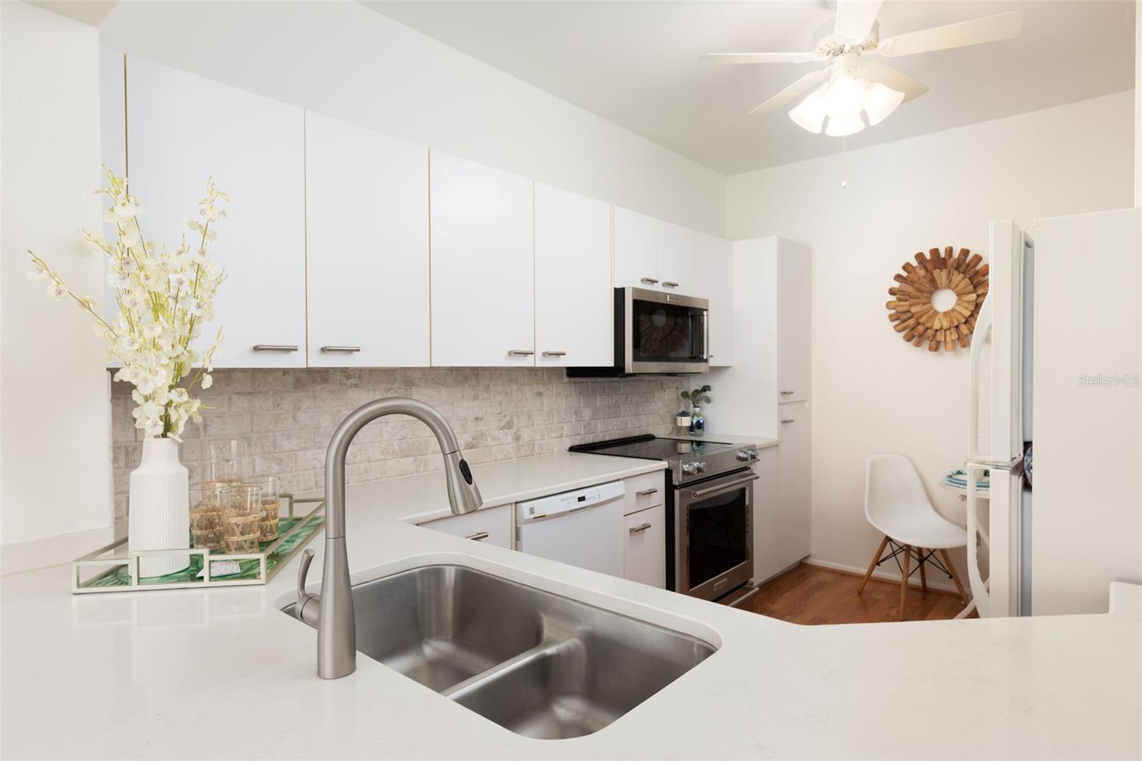 8000 SAILBOAT KEY BLVD S #202, ST PETE BEACH, FL, 33707