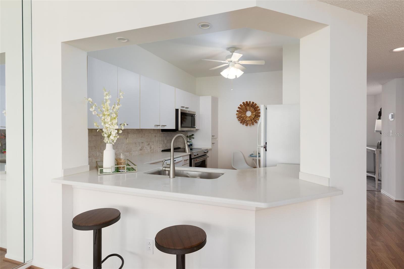 8000 SAILBOAT KEY BLVD S #202, ST PETE BEACH, FL, 33707