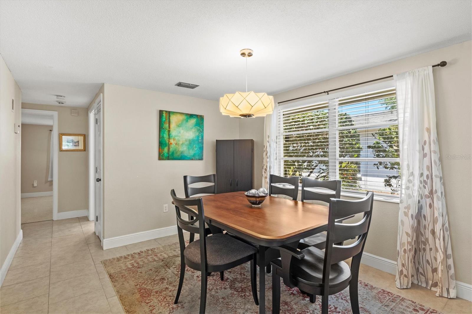 A4651157 Property Photo