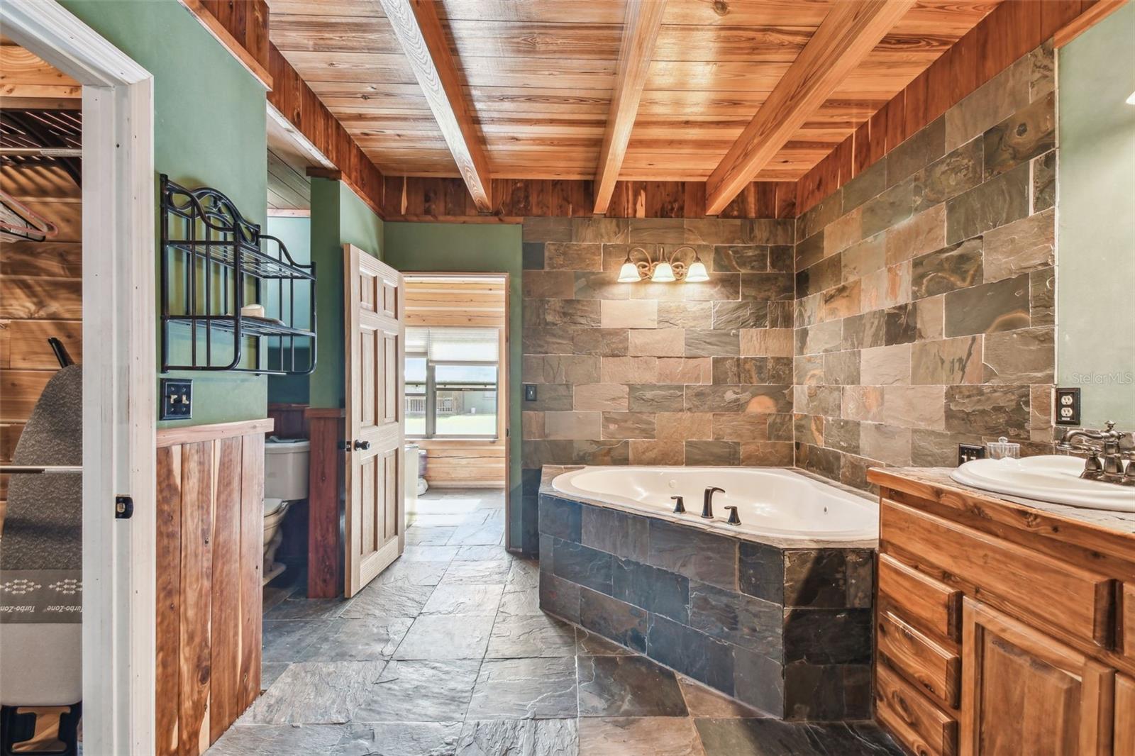 19708 BOWER RD, DADE CITY, FL, 33523