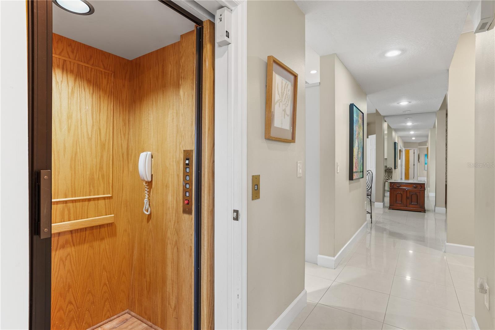 1750 ARABIAN LN, PALM HARBOR, FL, 34685