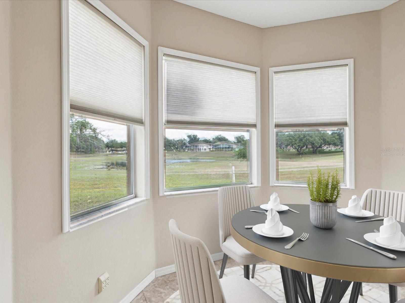 dinette virtually staged