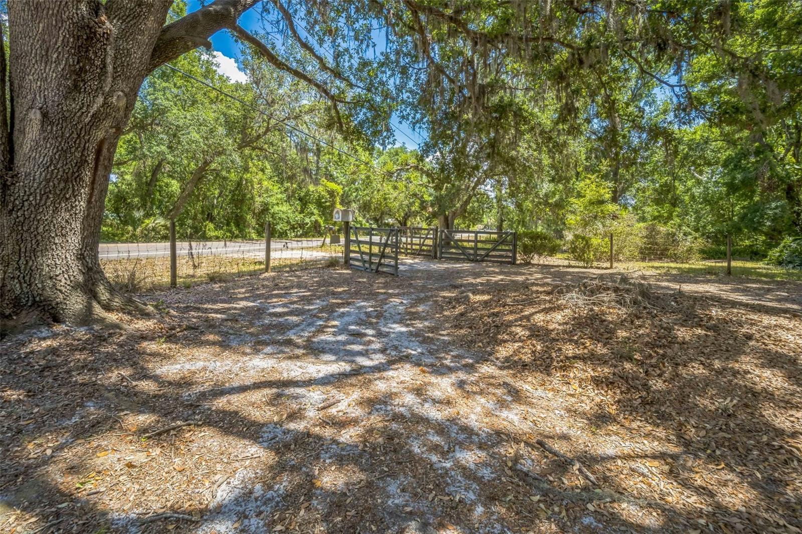 6737 CORONET RD, LAKELAND, FL, 33811