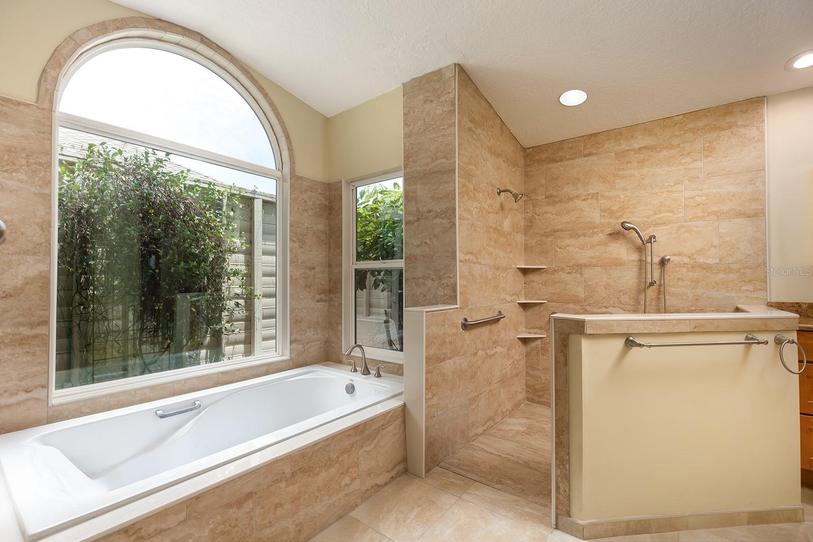 812 SILVERWOOD DR, LAKE MARY, FL, 32746