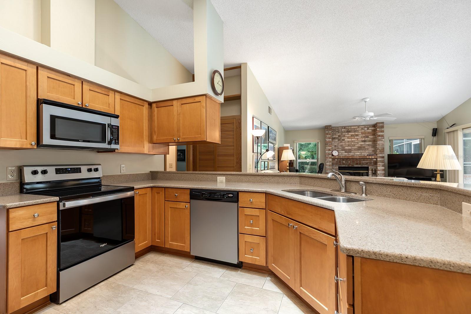 812 SILVERWOOD DR, LAKE MARY, FL, 32746