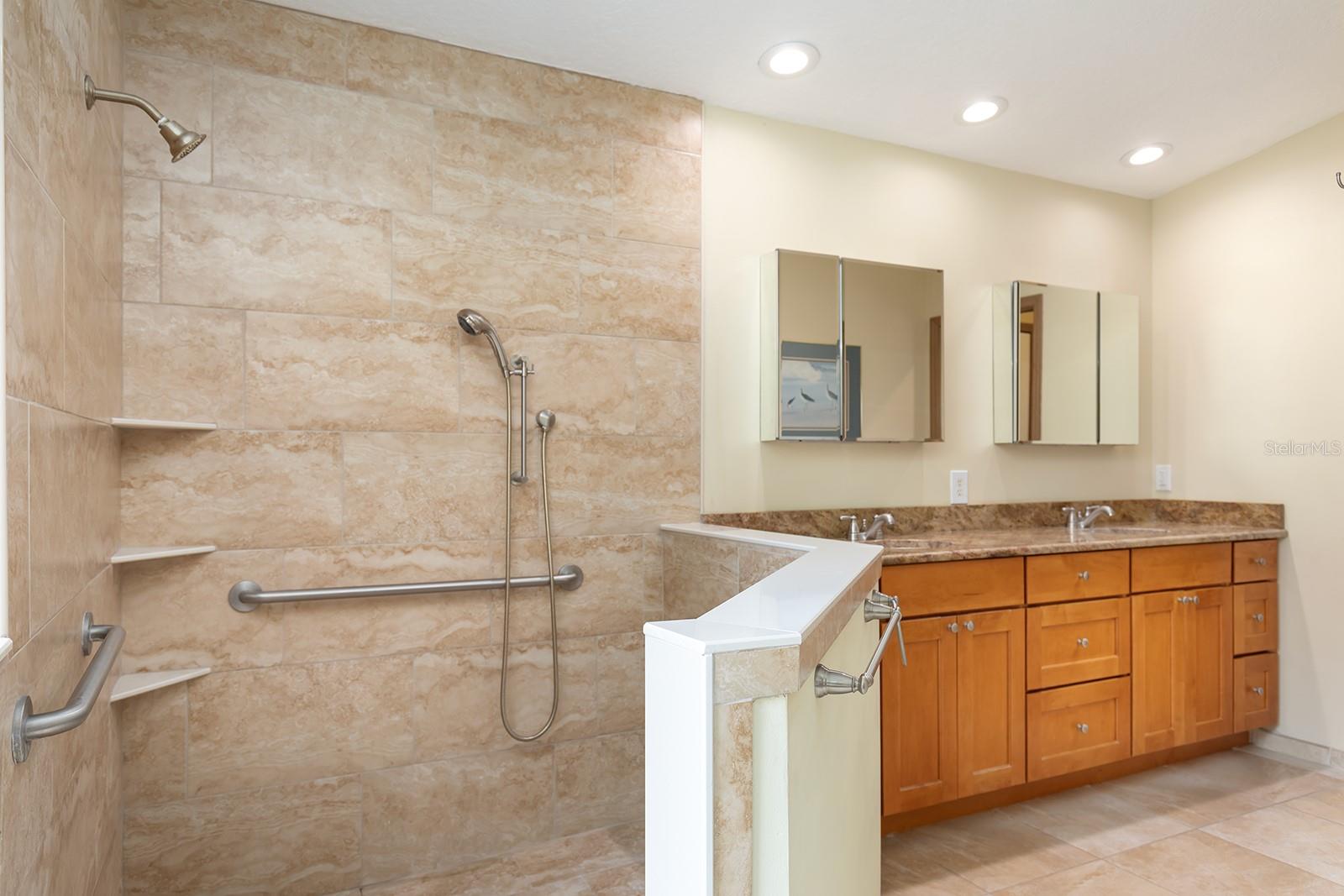 812 SILVERWOOD DR, LAKE MARY, FL, 32746