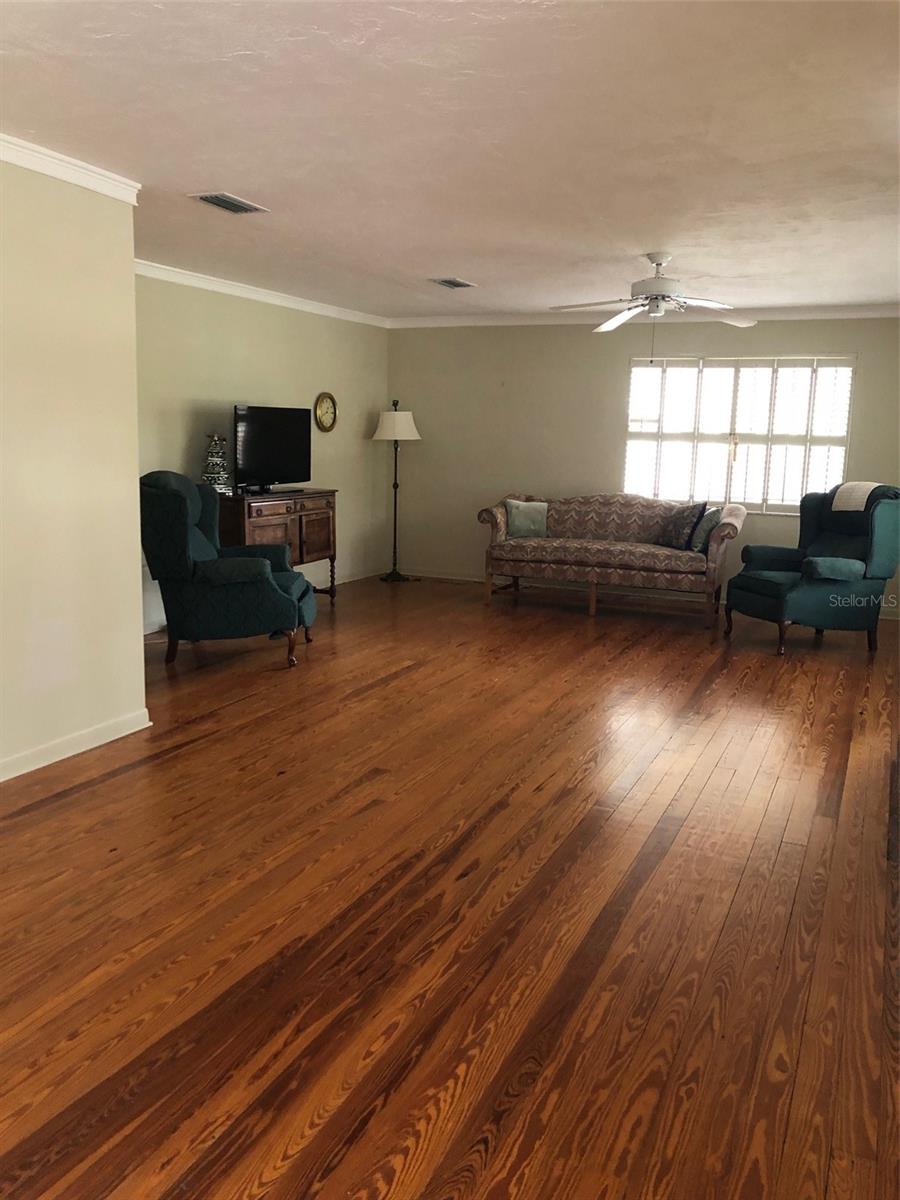 2547 PROSPECT ST, SARASOTA, FL, 34239