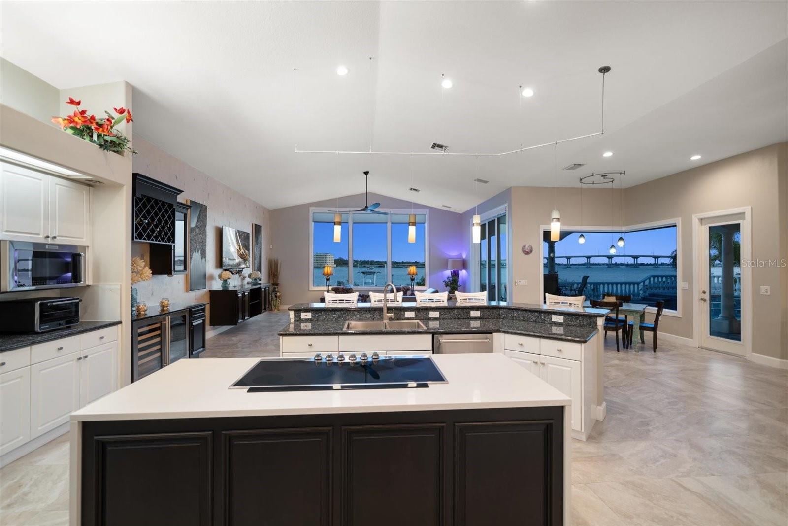 TB8381417 Property Photo