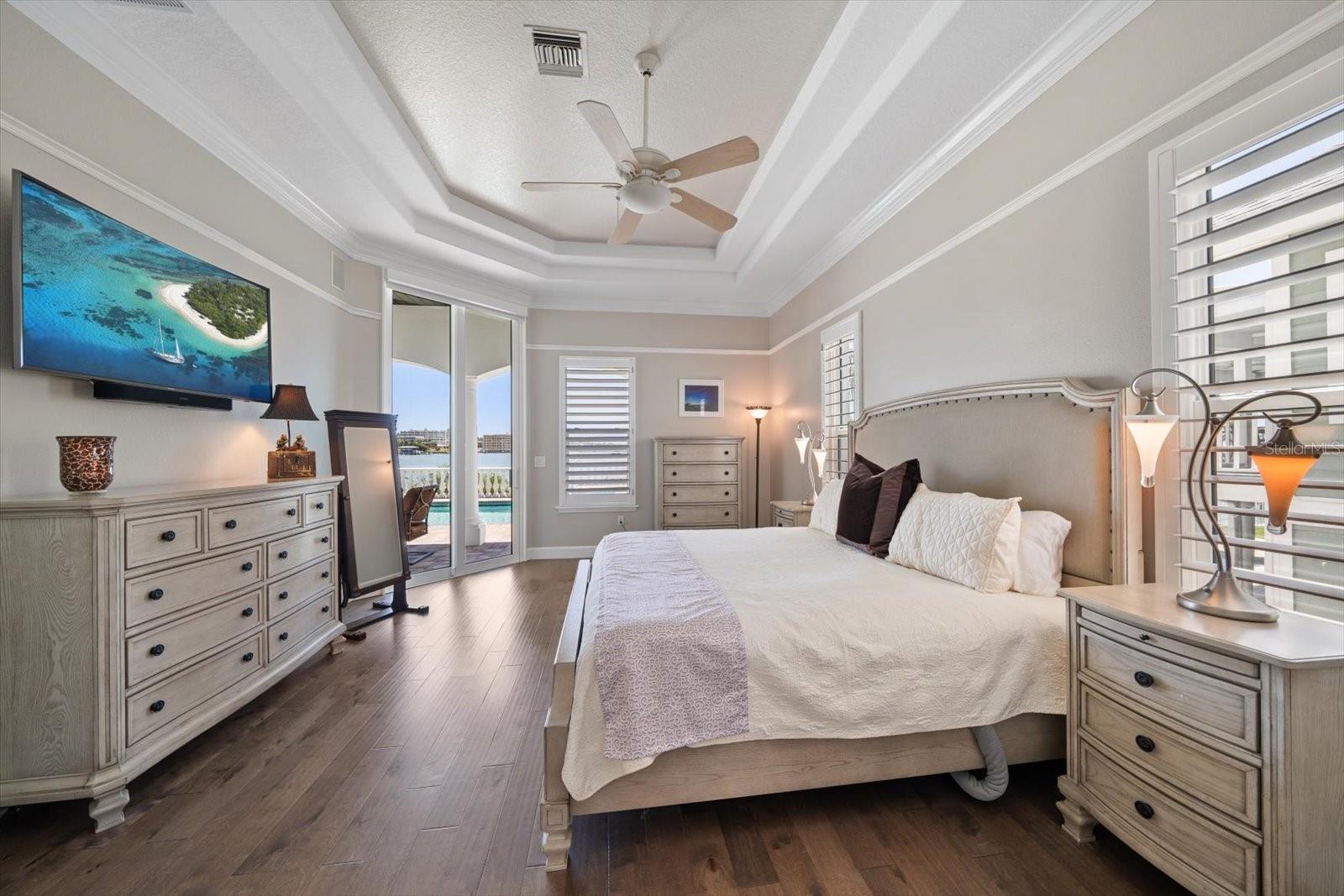 TB8381417 Property Photo