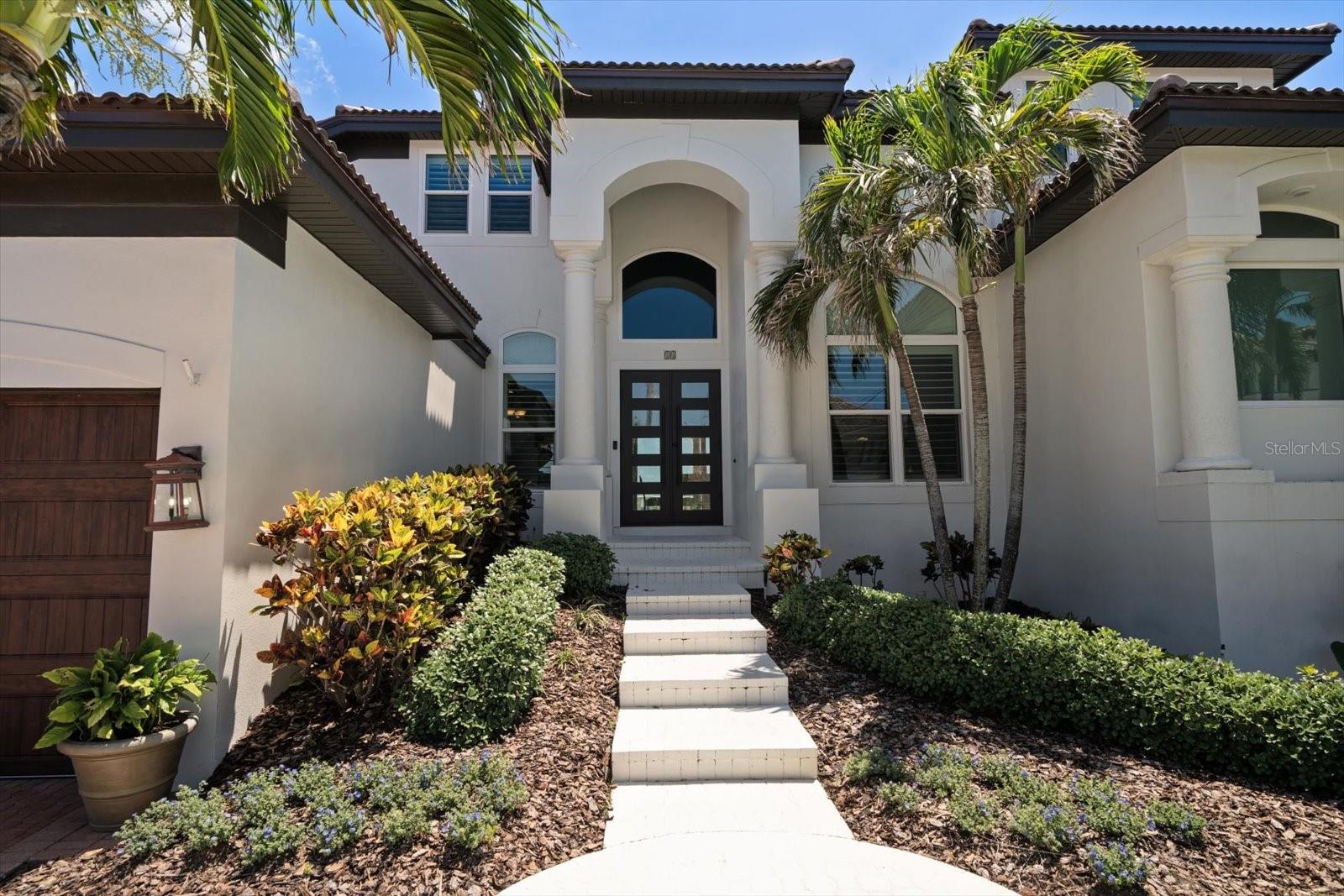 TB8381417 Property Photo